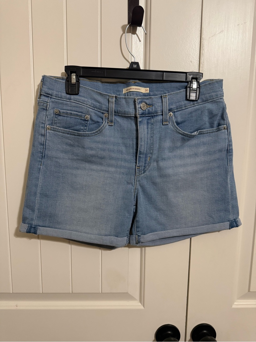 Levi's Light Blue Denim Jean Shorts - Picture 2 of 6